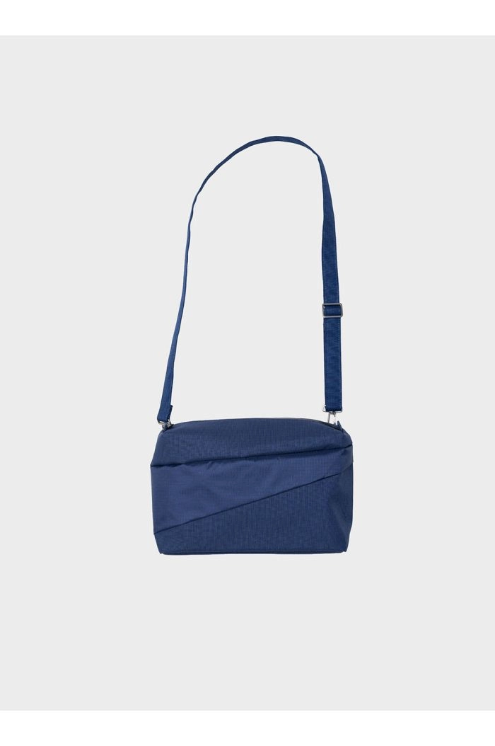 Susan Bijl The New Bum Bag Mono Navy_1